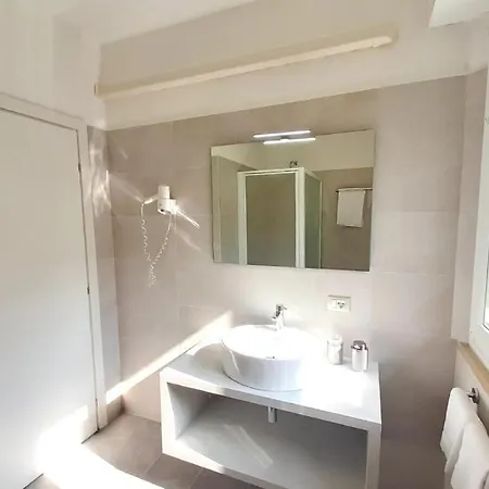 达蒂诺酒店 马尔切西内