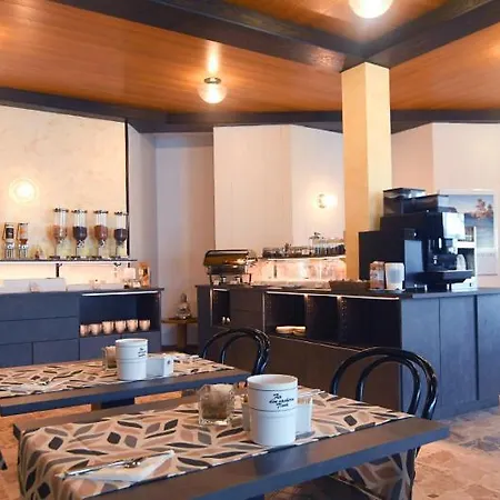 达蒂诺酒店 酒店 马尔切西内